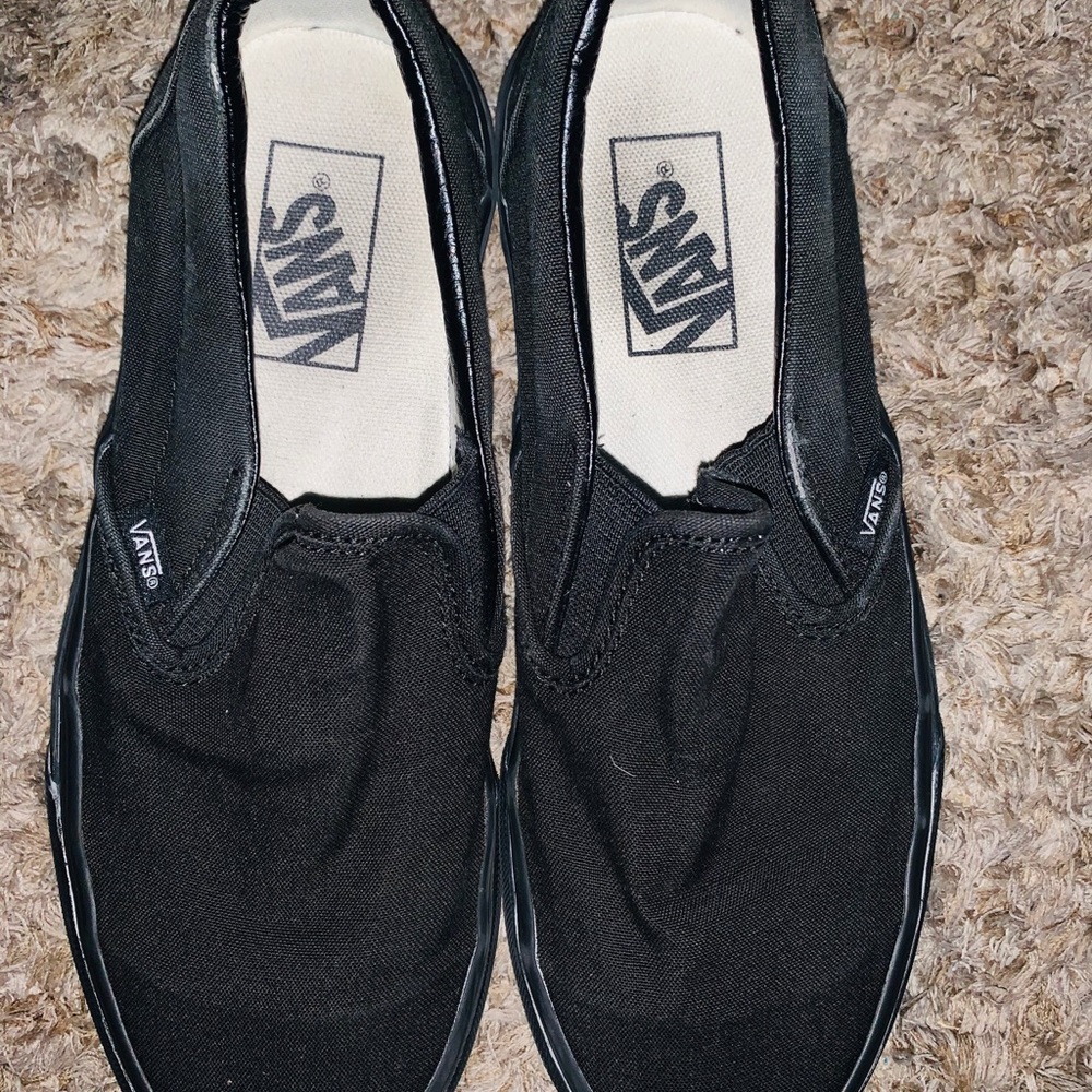 👟🖤 black woman vans🖤👟